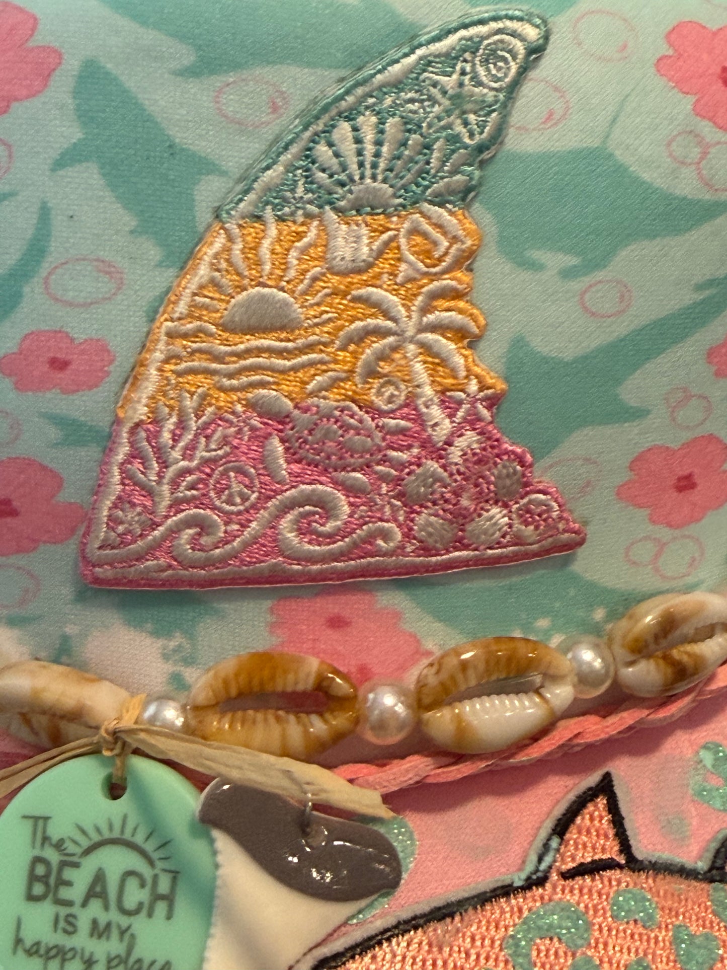 ๐ฆ๐ Blu Coconut Leopard Print Shark Trucker ๐๐ฆ