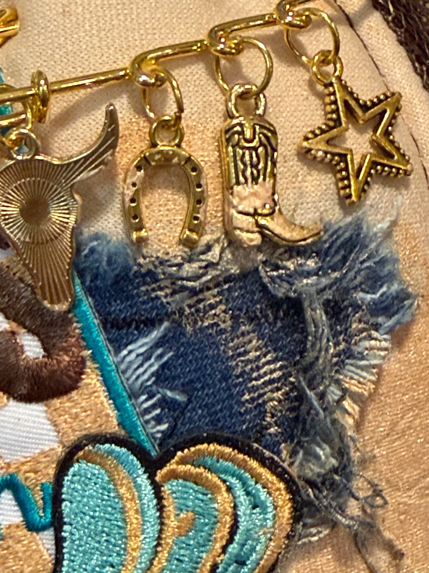 🤎🩵 Blu Coconut Cowboys, hallelujah Trucker 🩵🤎