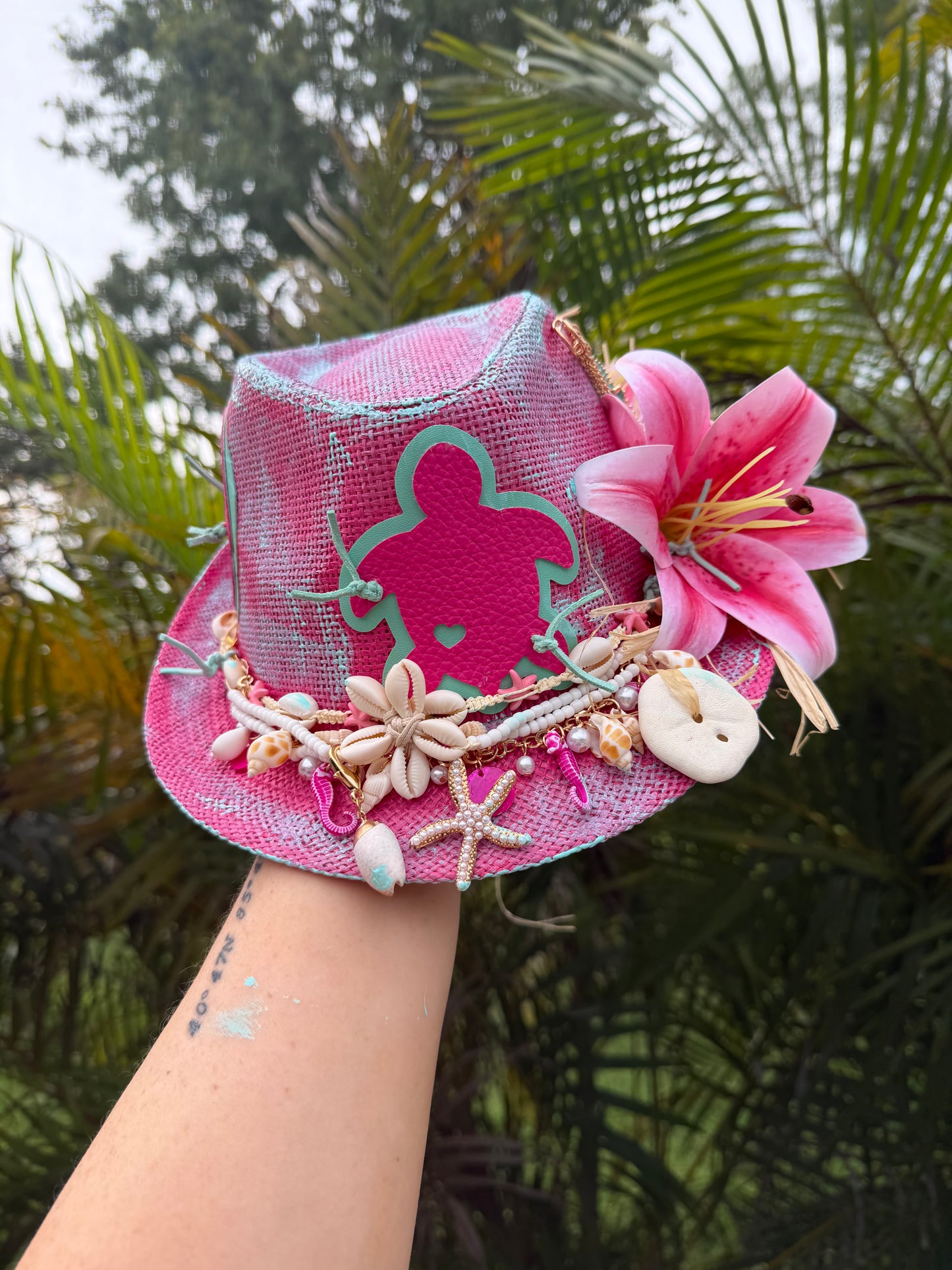 Blu Coconut Pink and aqua Sea Turtle Fedora.