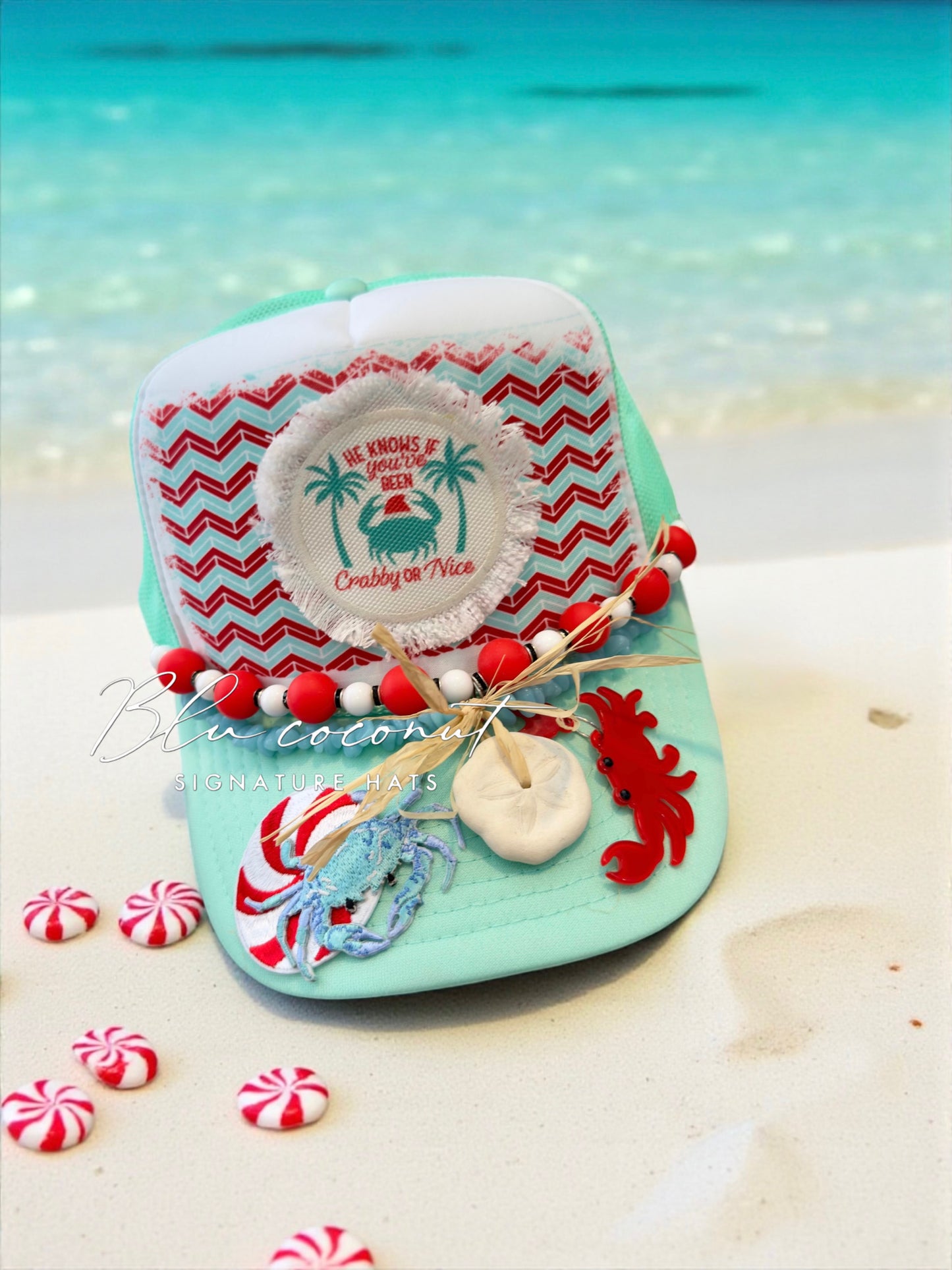 Coastal crabby Christmas trucker ￼