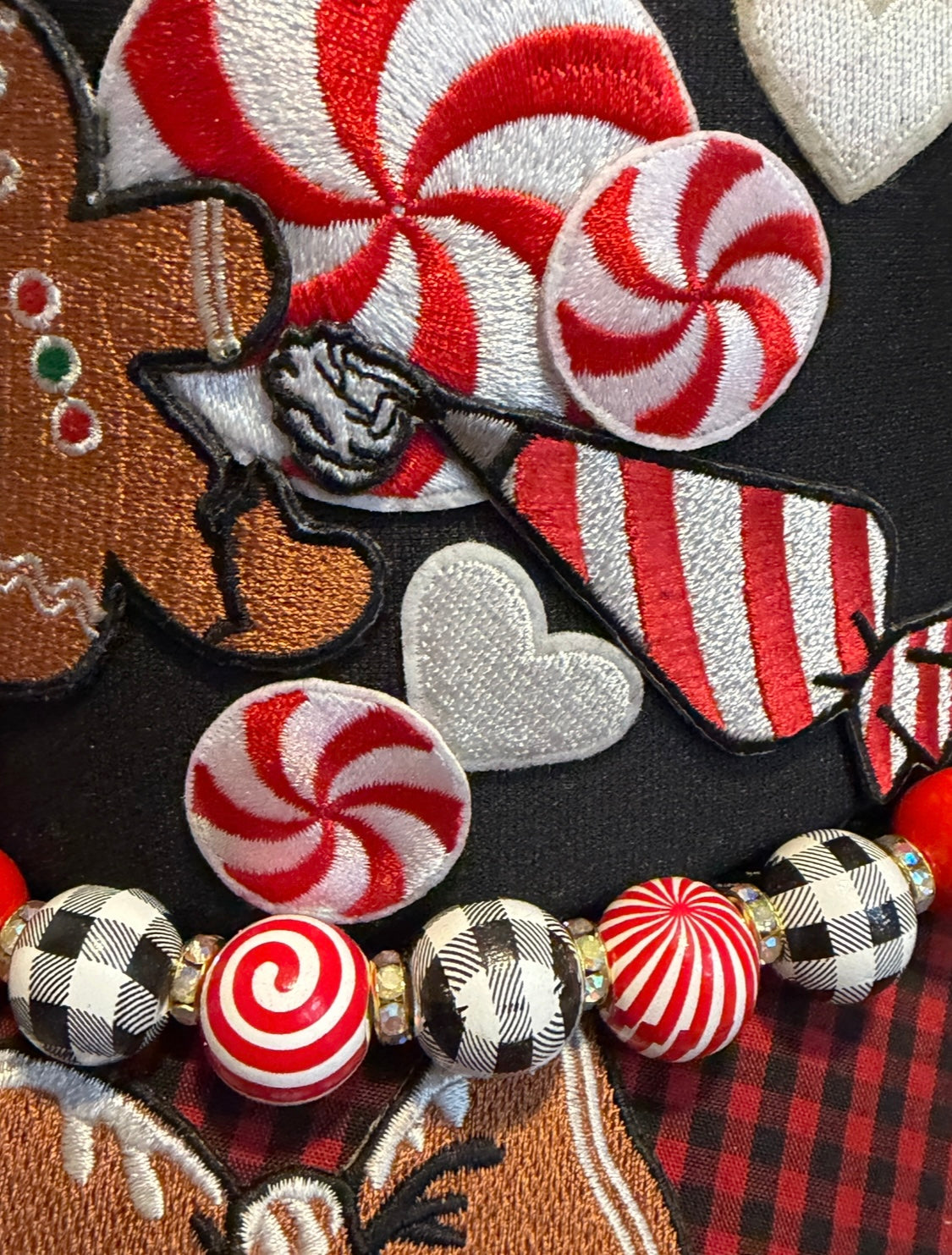 Gingerbread Cutie Trucker