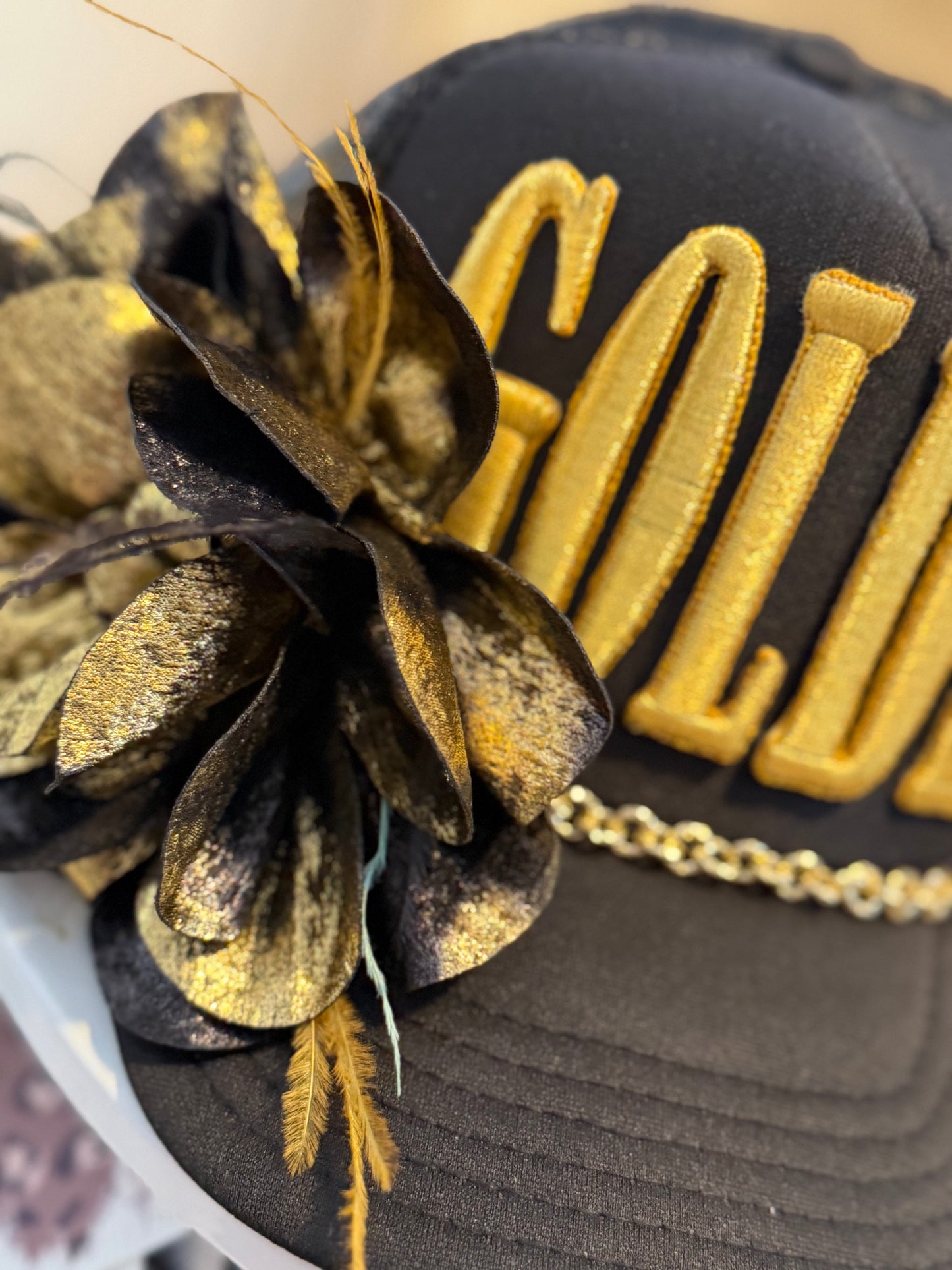 Blu coconut Black Golden Trucker