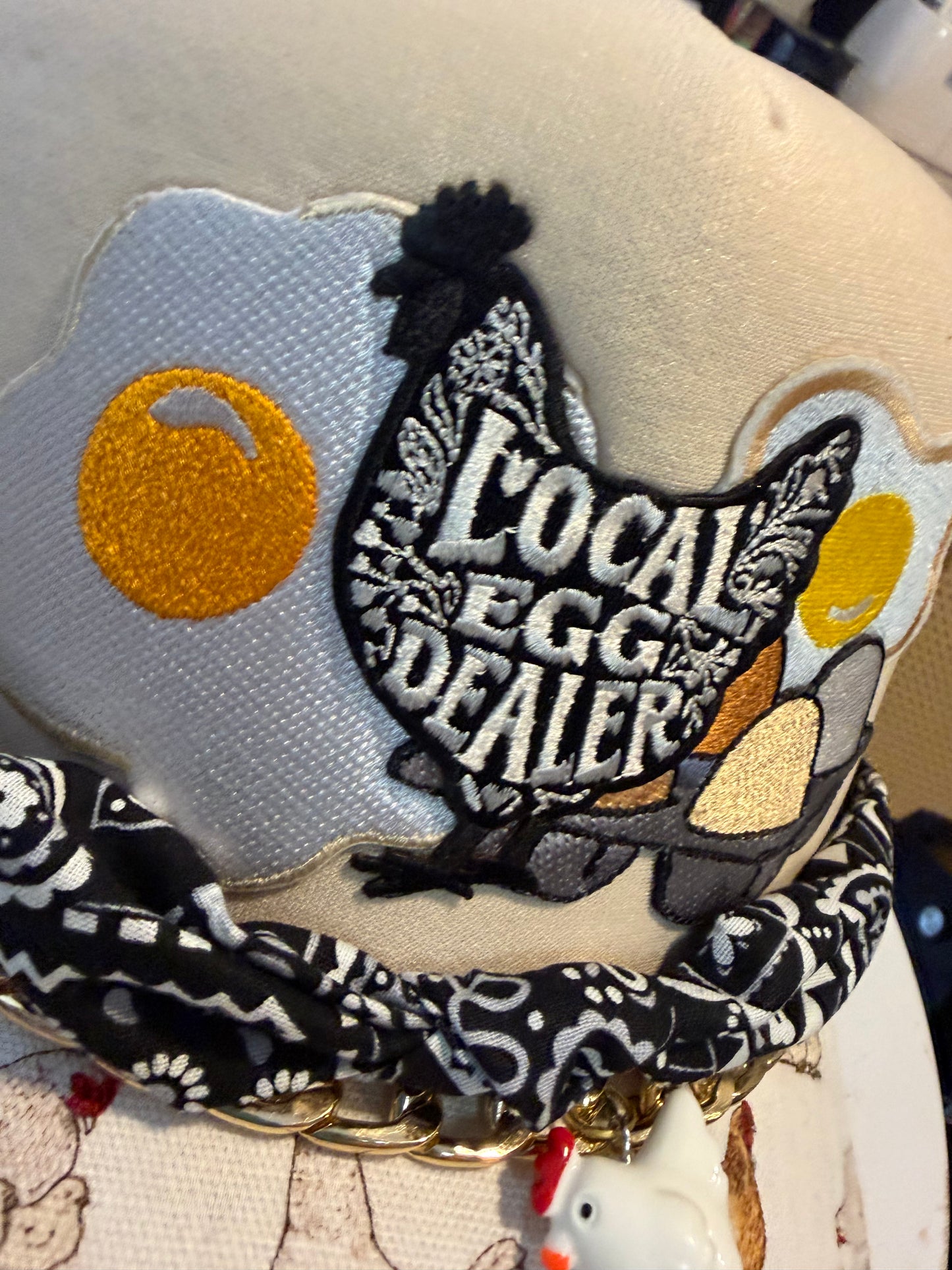 Blu Coconut local egg dealer Trucker 🐓